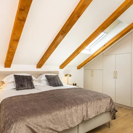 Luxury Penthouse With Sea View