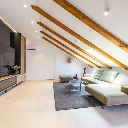 Apartmán Luxury Penthouse With Sea View *