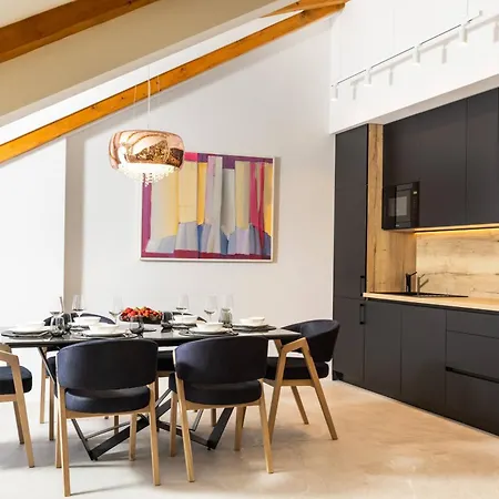 Daire Luxury Penthouse With Sea View